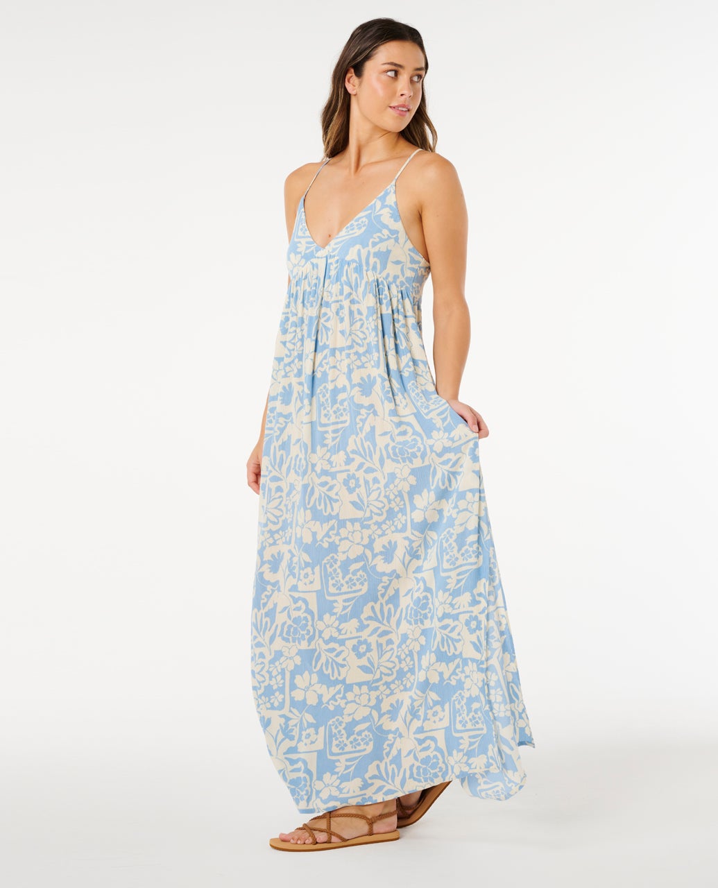 how to pack a maxi dress Travel Light: Must Haves for Cruise Packing Henkaa