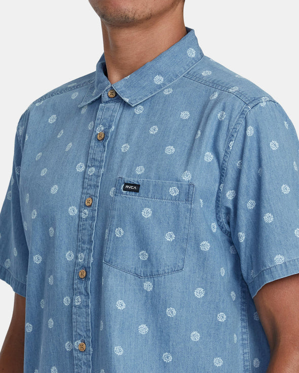 Frame Chambray Short Sleeve Shirt