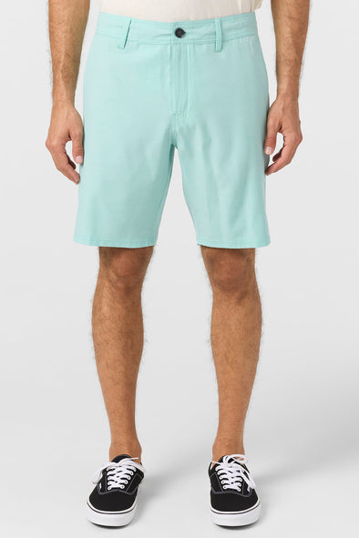 Reserve Light Check 19" Hybrid Shorts
