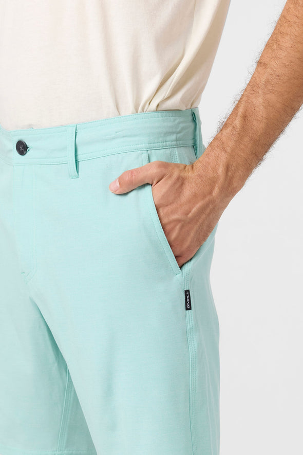 Reserve Light Check 19" Hybrid Shorts