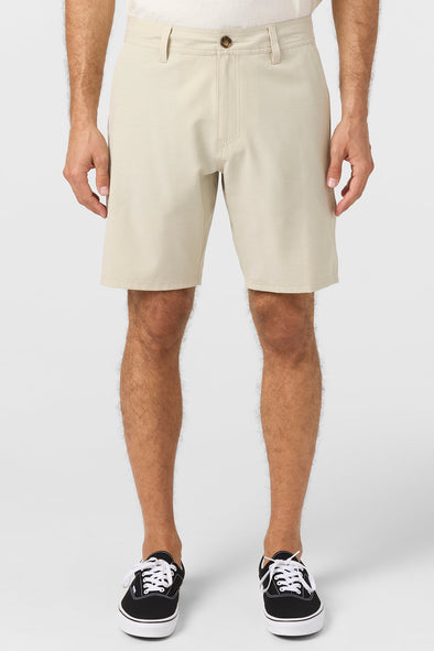 Reserve Light Check 19" Hybrid Shorts