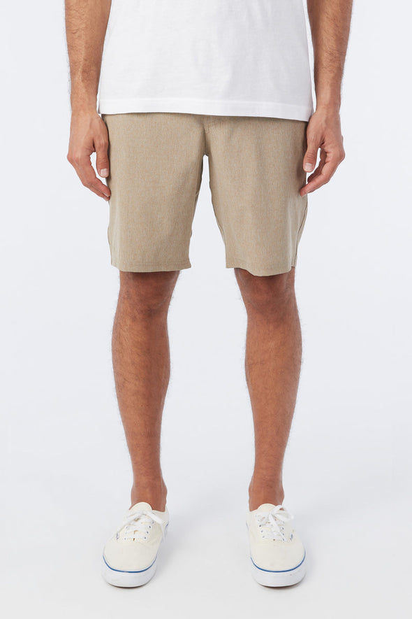 Reserve Heather 19" Hybrid Shorts