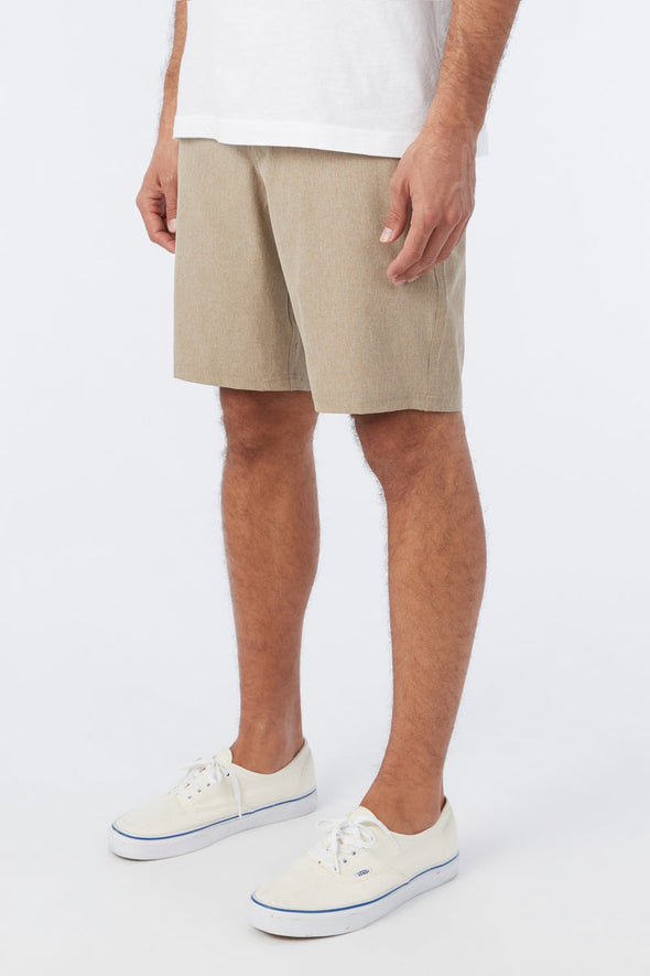 Reserve Heather 19" Hybrid Shorts