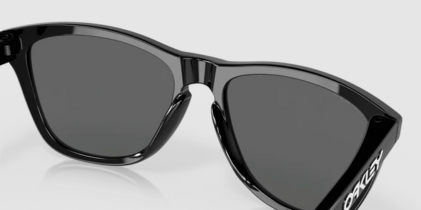 Frogskins - Matte Black/Prizm Black Polarized